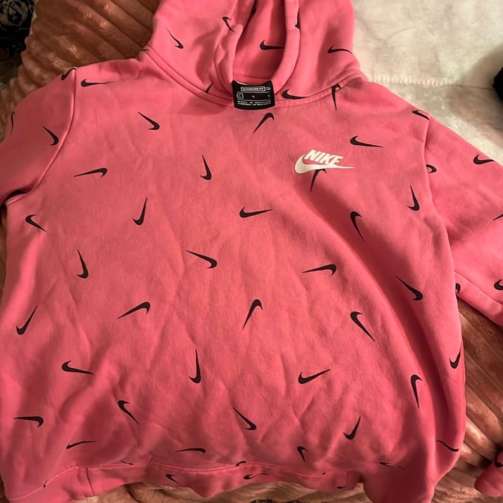 youth large nike hoodie